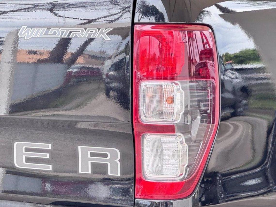 FORD Ranger 2 0 ecoblue double cab wildtrak 170cv auto