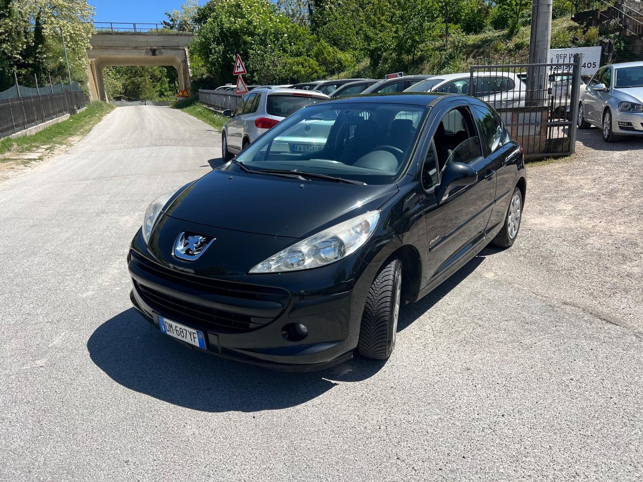 Peugeot 207 1.4 VTi 95CV 3p. ONE Line