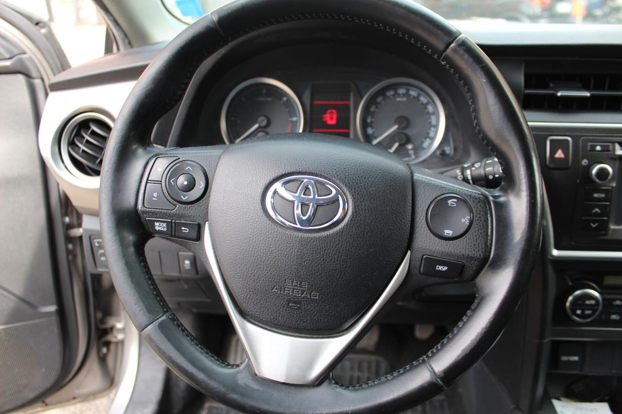 Toyota Auris 1.4 D-4D Active