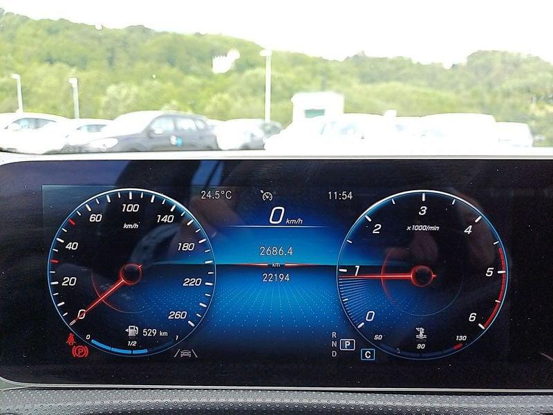 Mercedes-Benz Classe A A 180 d Sport auto