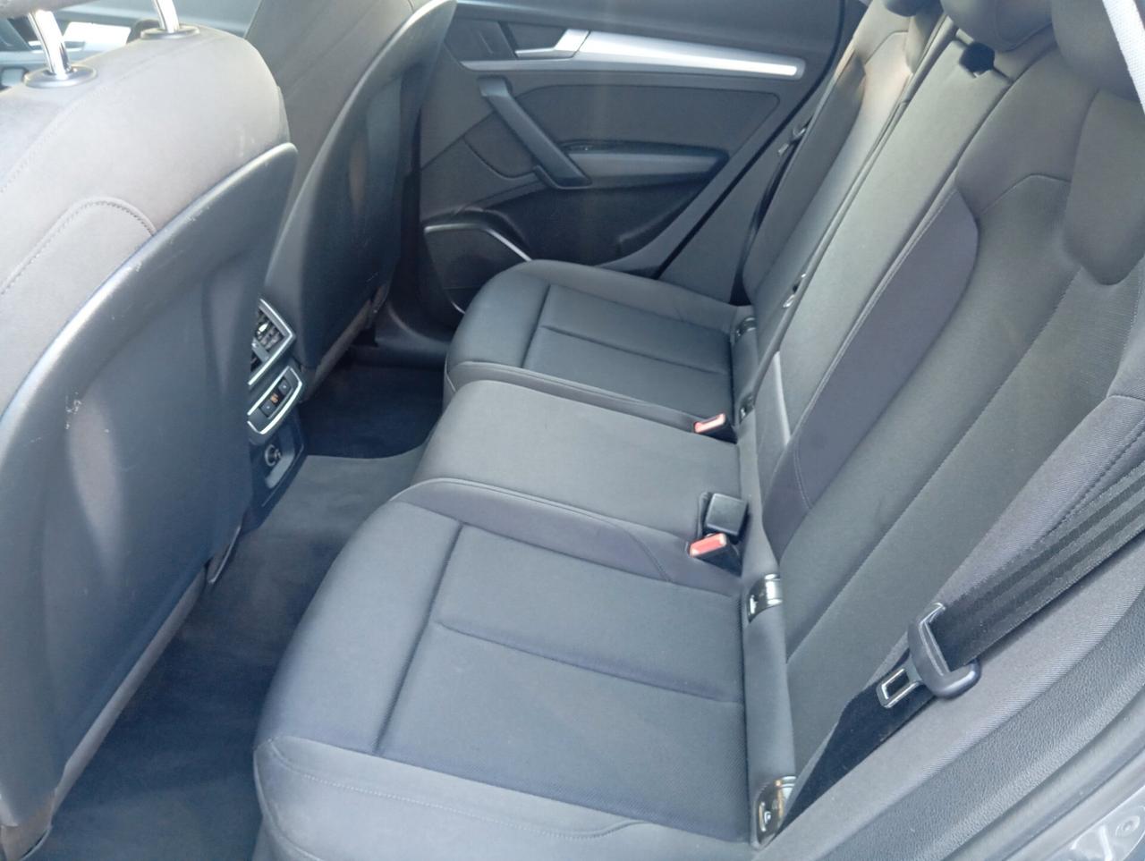 Audi Q5 2.0 TDI 190 CV quattro S tronic Business Sport