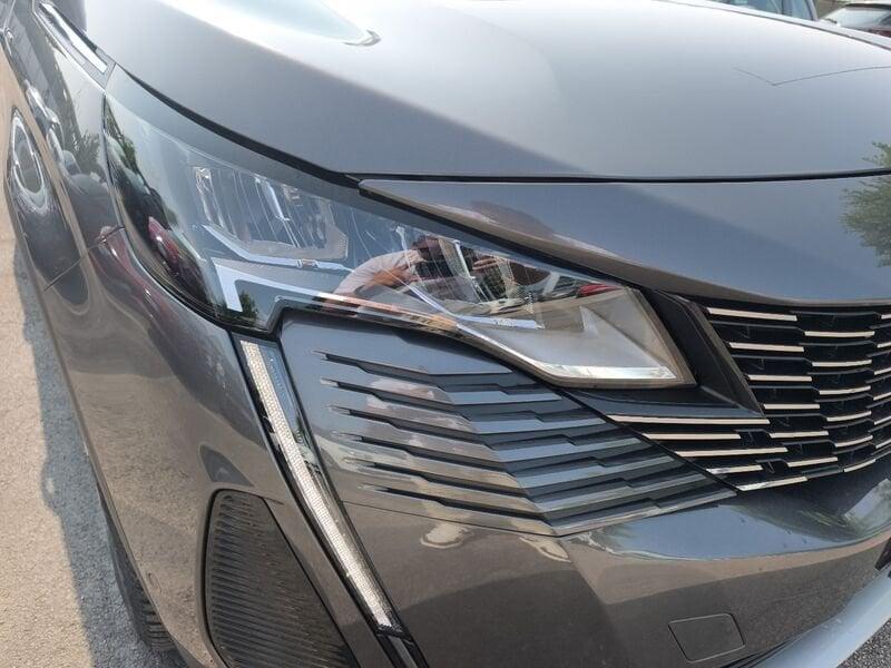 Peugeot 3008 II 2021 1.6 hybrid phev Allure 225cv e-eat8