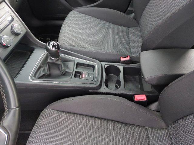 SEAT Leon 1.5 TGI 5p. Style METANO fatturabile legge 104