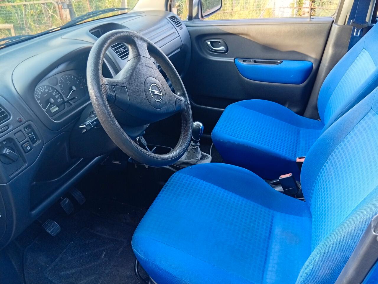 Opel Agila 1.2 16V Twinport Neopat