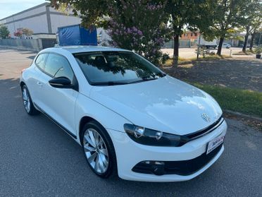 Volkswagen Scirocco cambio automatico