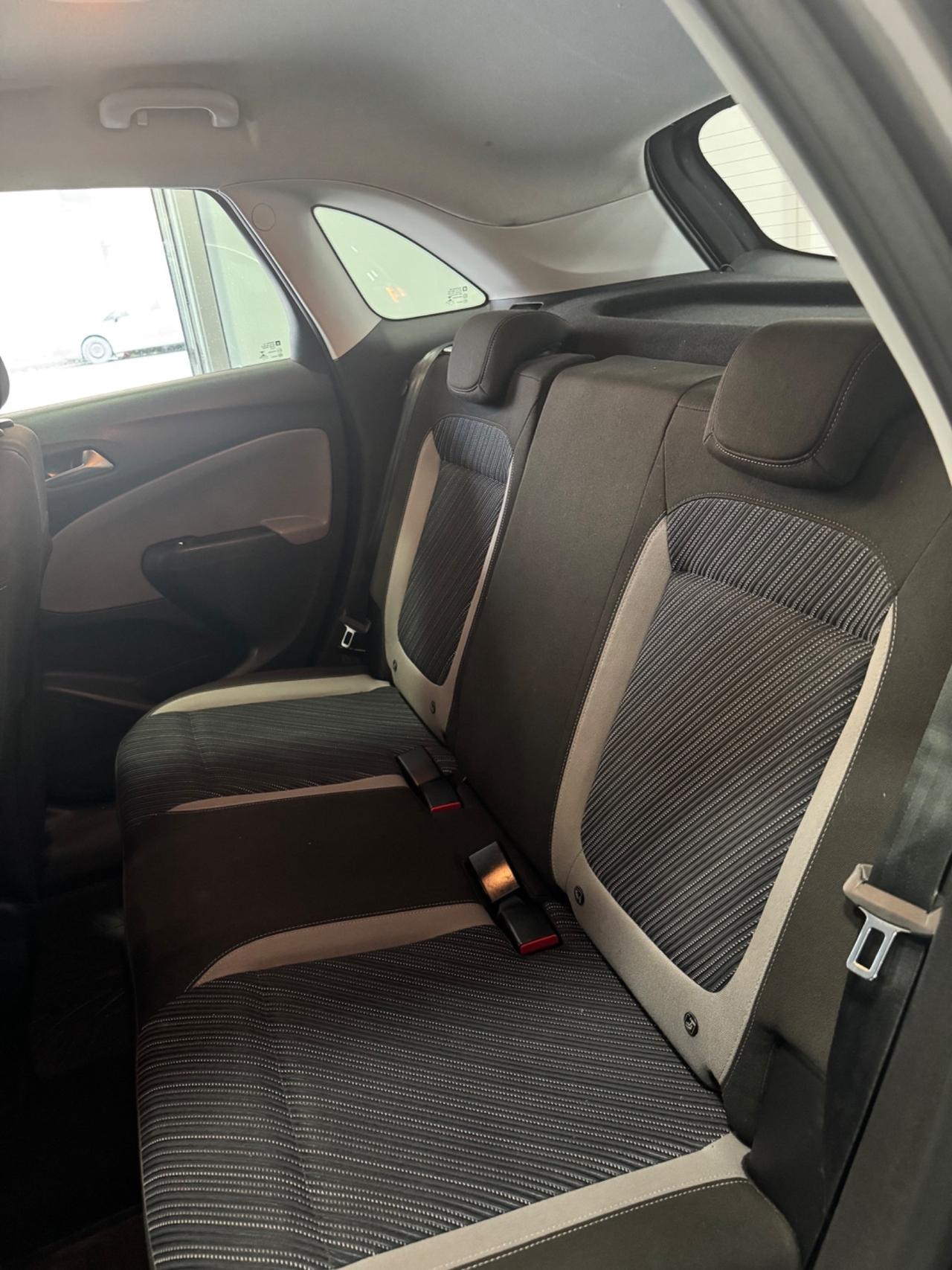 Opel Crossland X 1.2 12V Innovation