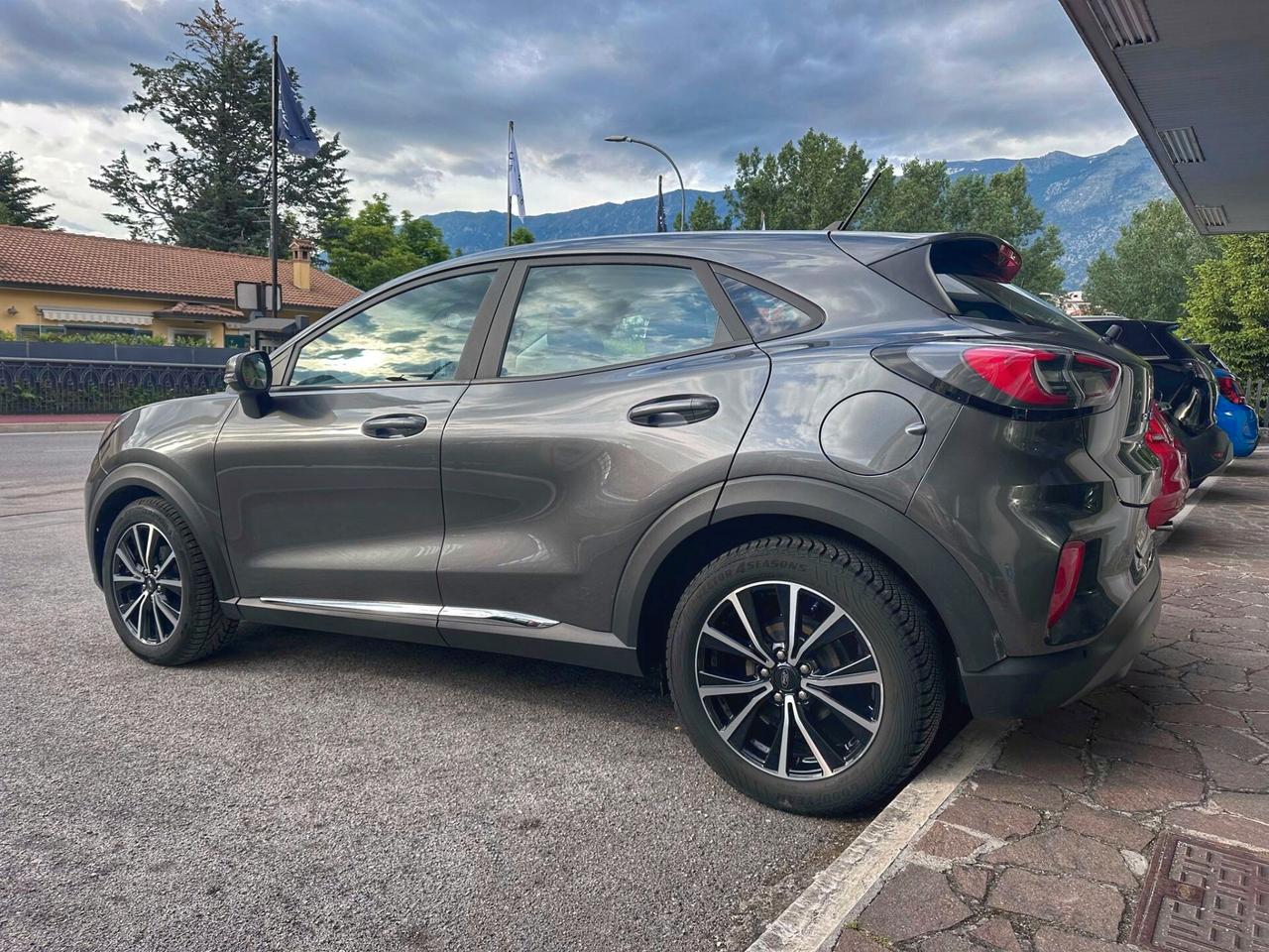Ford Puma 1.0 Hybrid 125 CV Titanium