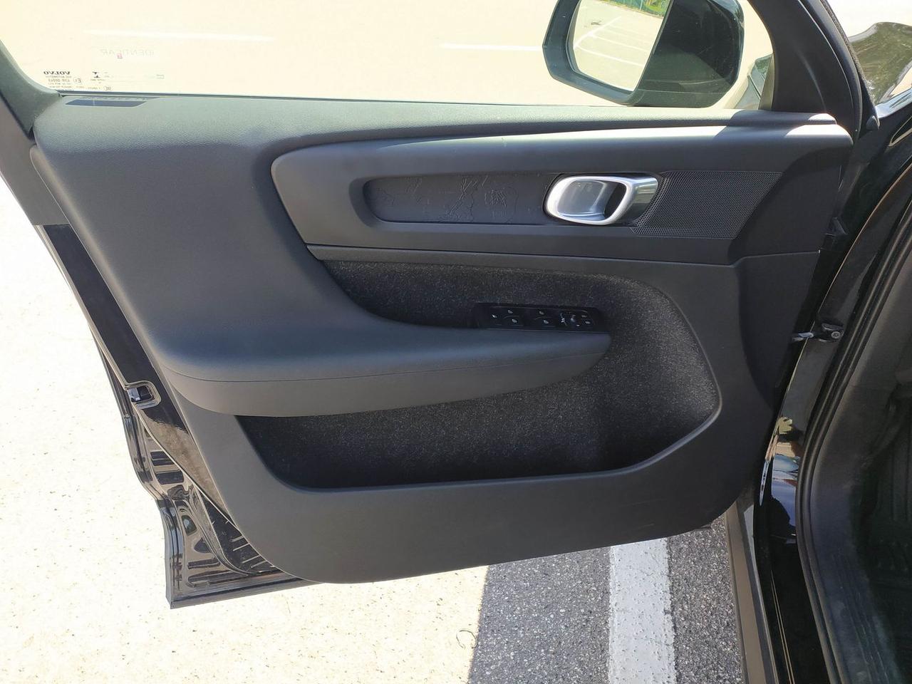 Volvo XC40 Momentum D3 #6463