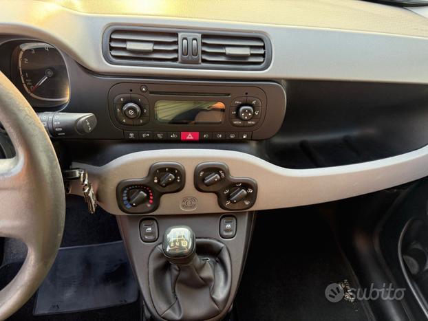 Fiat Panda 0.9 TwinAir Turbo Natural Power Lounge