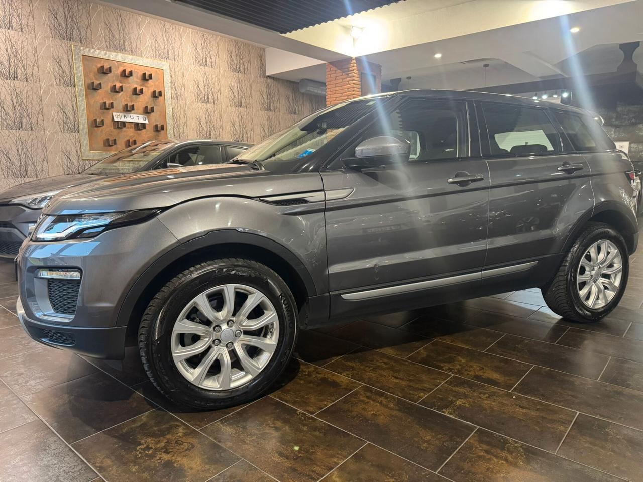 Land Rover Range Evoque 2.0 TD4 150 CV 5p. SE Dynamic