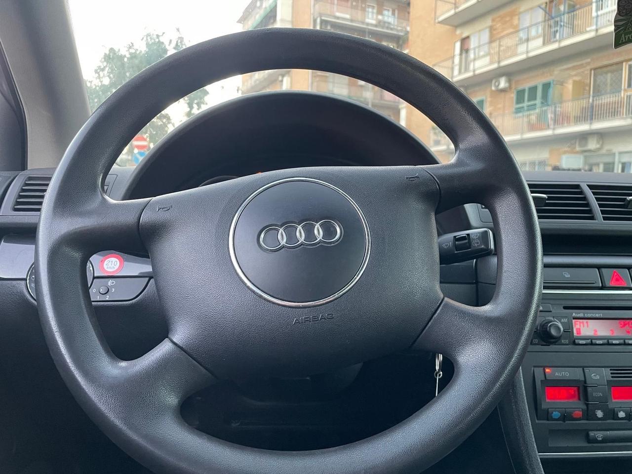 Audi A4 Full 1.9 TDI/130 CV Avant