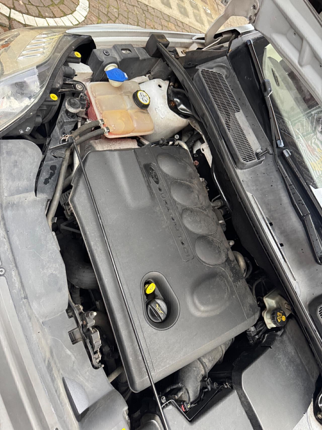 Ford Kuga 2.0 TDCi 136 CV 4WD Titanium