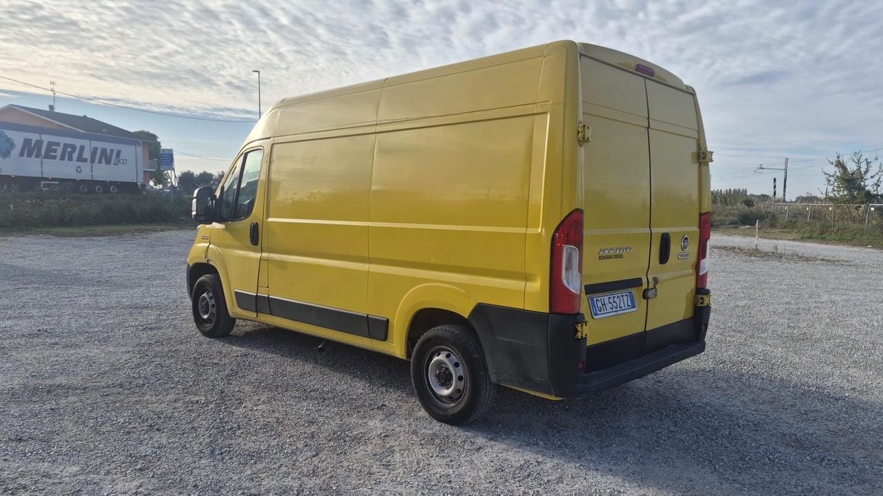 Fiat Ducato 33 2.2 Mjt 120CV PM-TM Furgone Vetrato