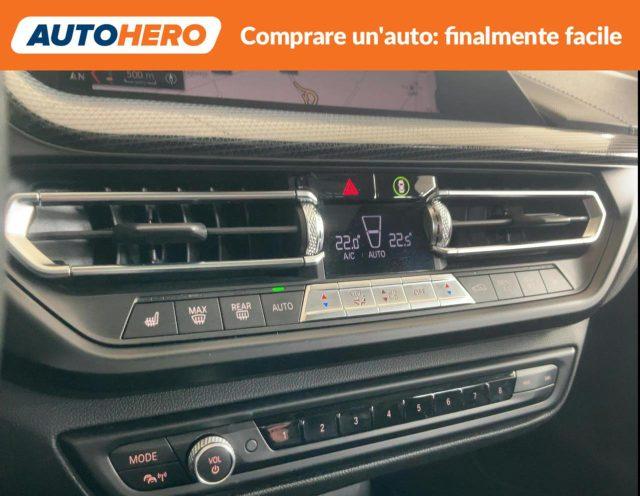 BMW 118 i 5p. Luxury