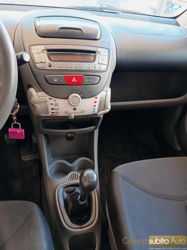 TOYOTA Aygo 1.0 12V VVT-i 5 porte Lounge