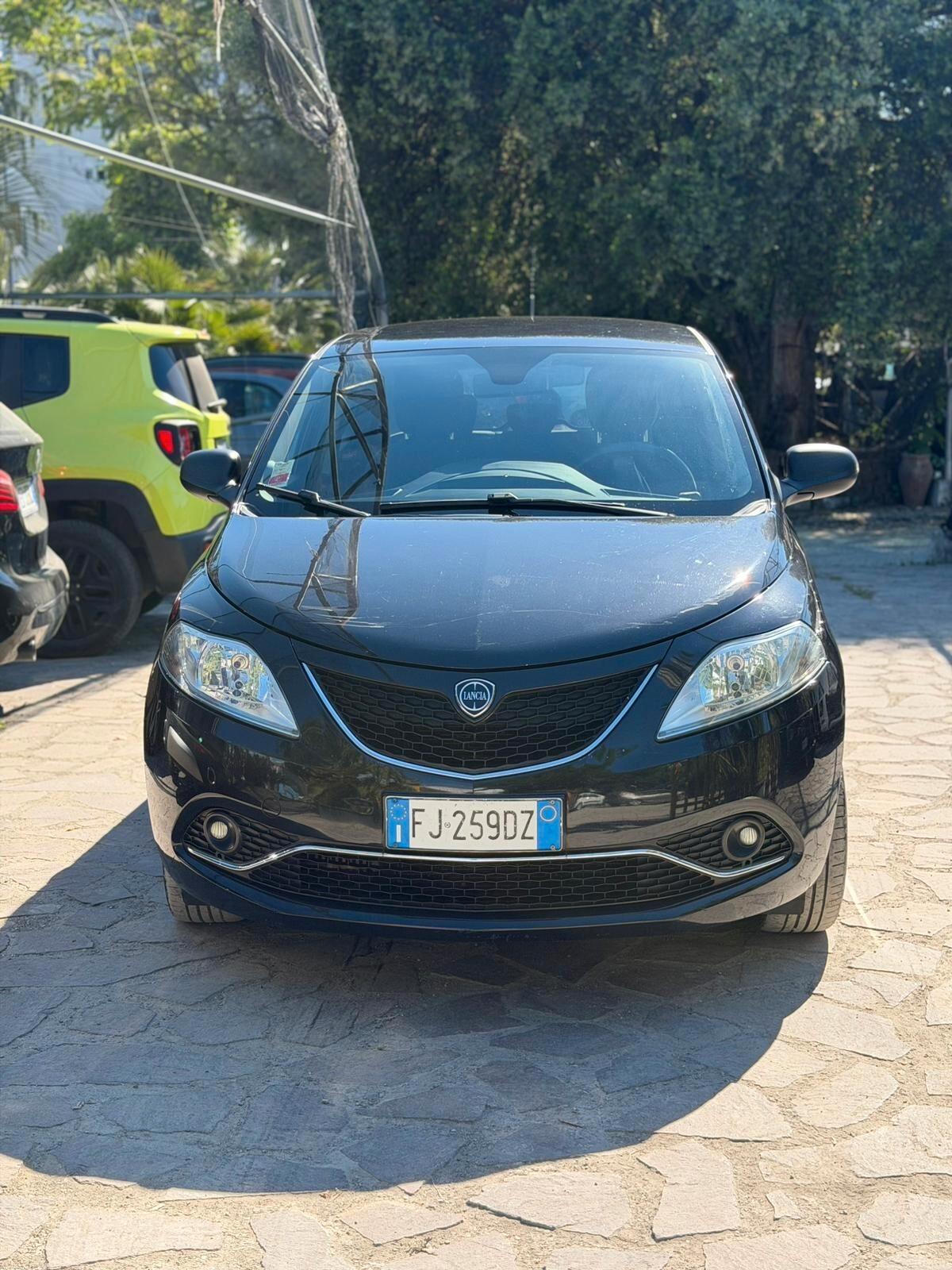 Lancia Ypsilon 1.3 MJT 16V 95 CV 5 porte S&S Unyca