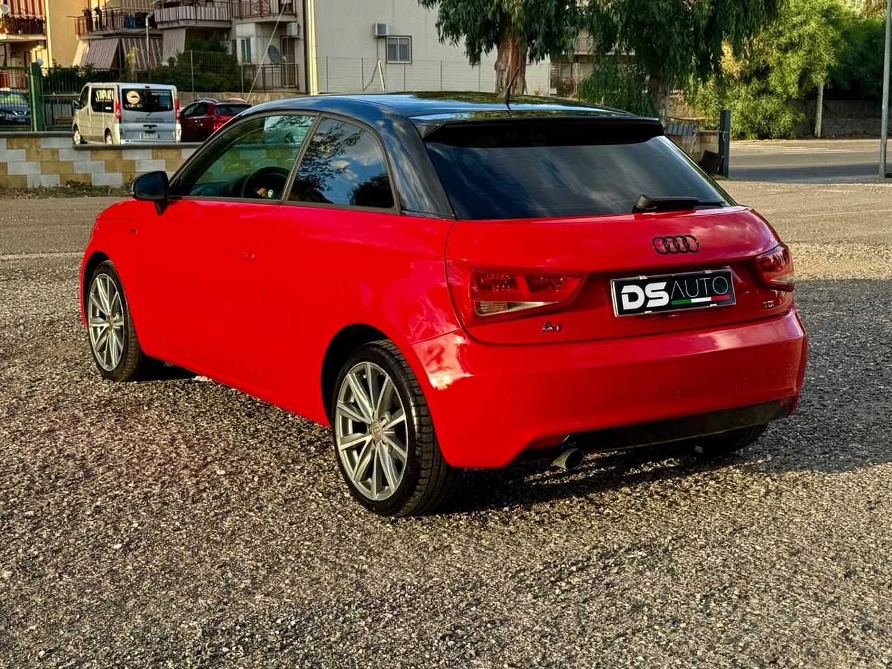 Audi A1 1.6 TDI 105 CV S LINE