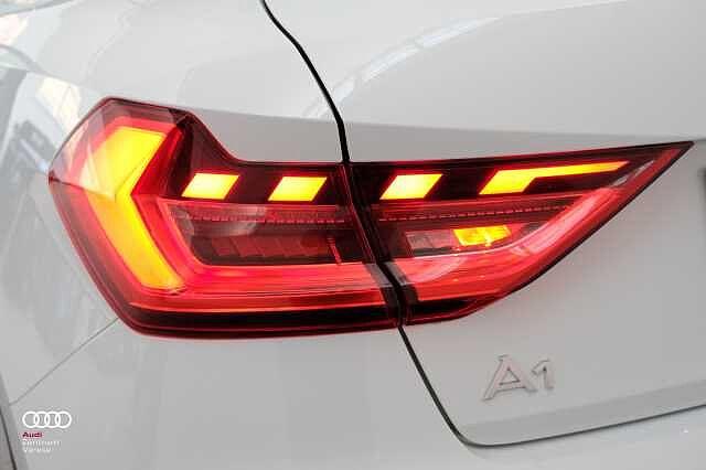 Audi A1 Sportback 25 TFSI 95CV Admired