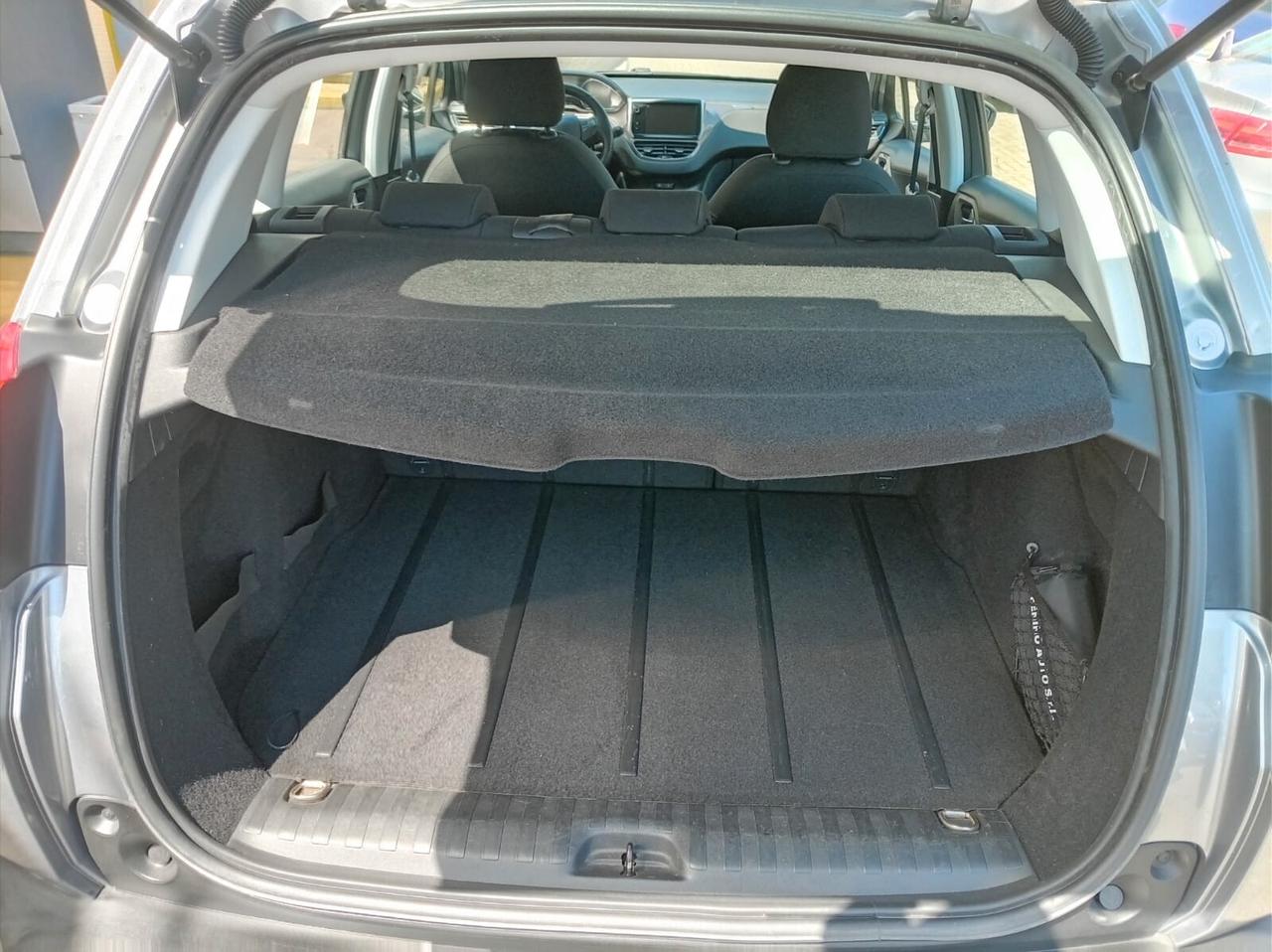 Peugeot 2008 1.2 VTi 82CV Allure