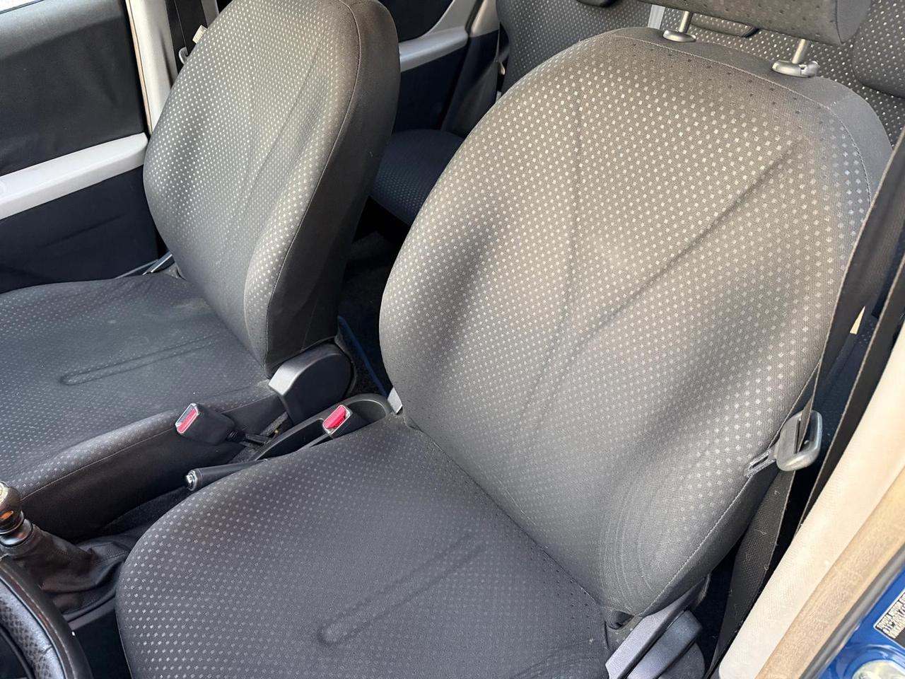 Toyota Yaris 1.0 5 porte Sol