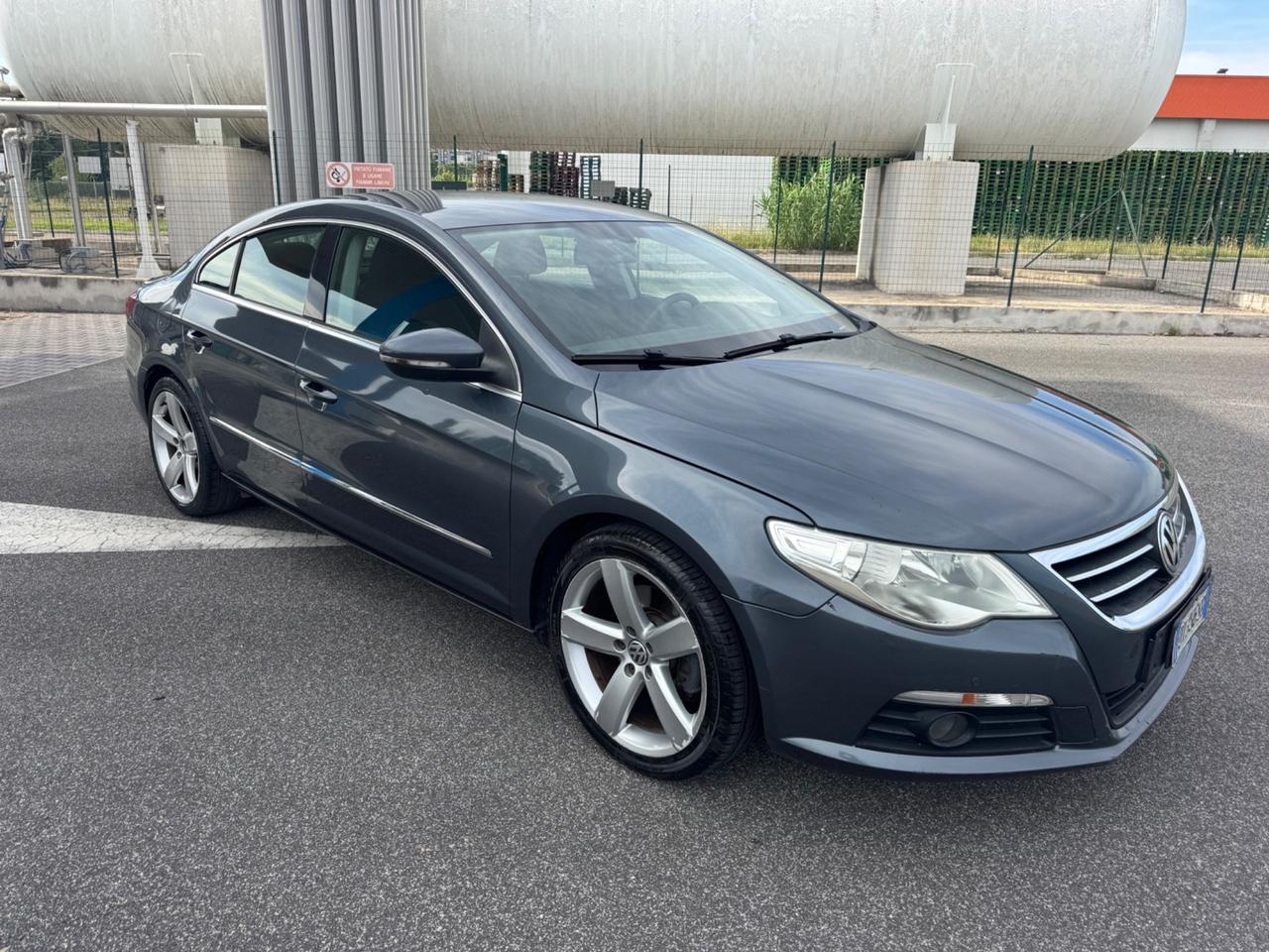 Volkswagen Passat 2.0 TDI DPF Highline