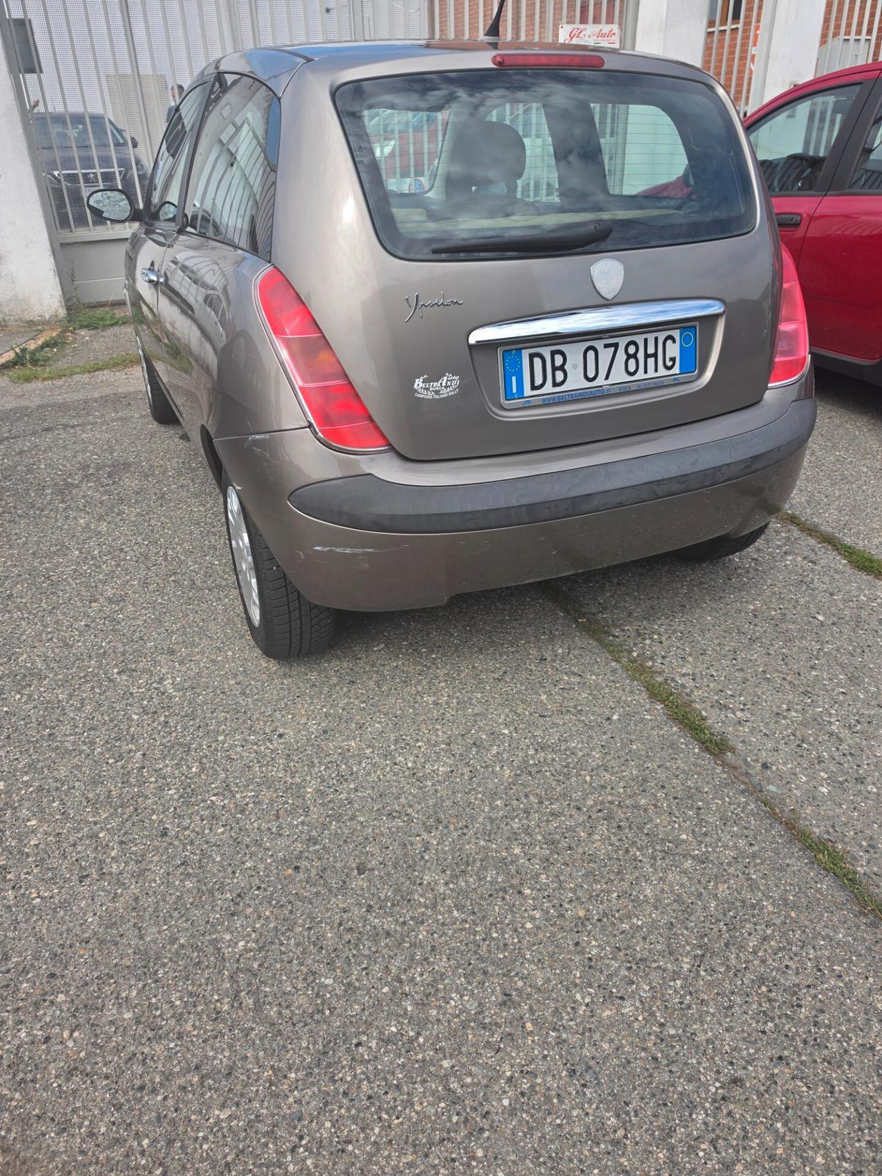 Lancia Ypsilon 1.2 Argento
