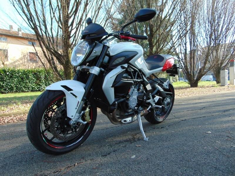 MV Agusta Brutale 800 EAS Italia
