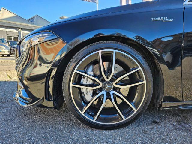 MERCEDES-BENZ A 35 AMG 4Matic