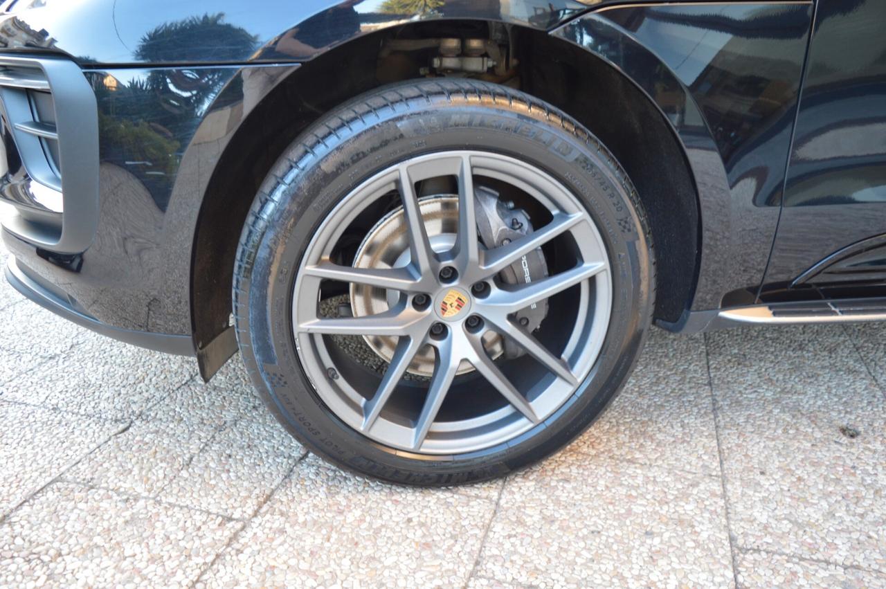 Porsche Macan 2.0 PDK