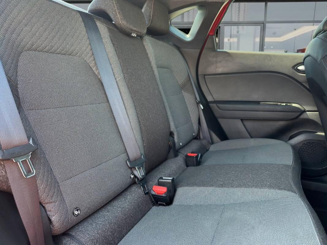 Renault Captur 1.0 eco-g Techno 100cv con Telecamera e CarPlay