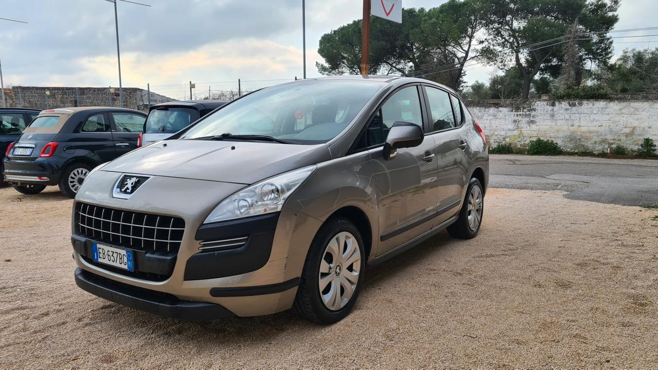 Peugeot 3008 1.6 HDi 110CV cambio robotizzato Tecno