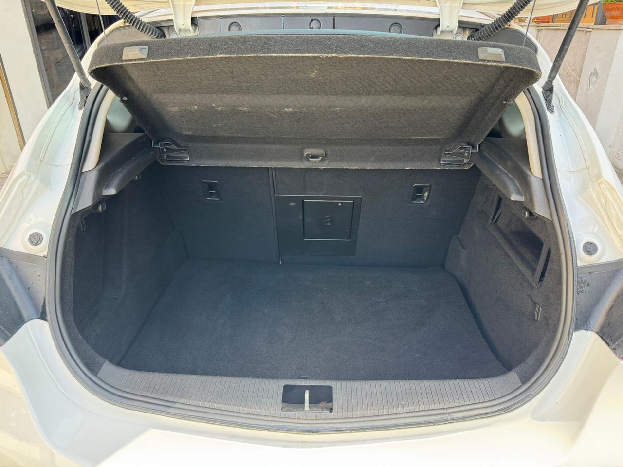 OPEL Astra 1.4 Turbo 140CV Cosmo IMPIANTO GPL