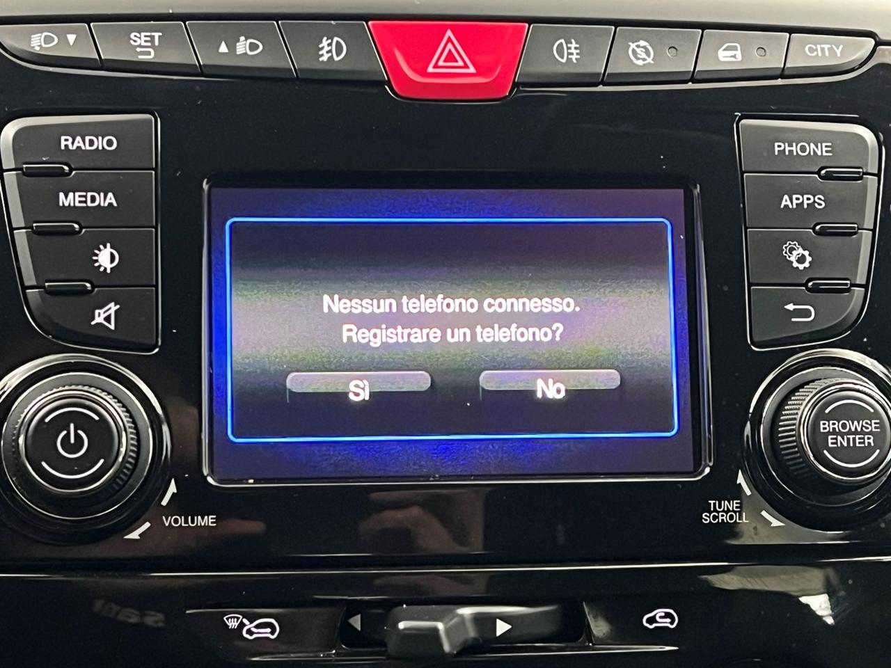 LANCIA Ypsilon III 2015 Ypsilon 1.0 firefly hybrid Gold s&s 70cv