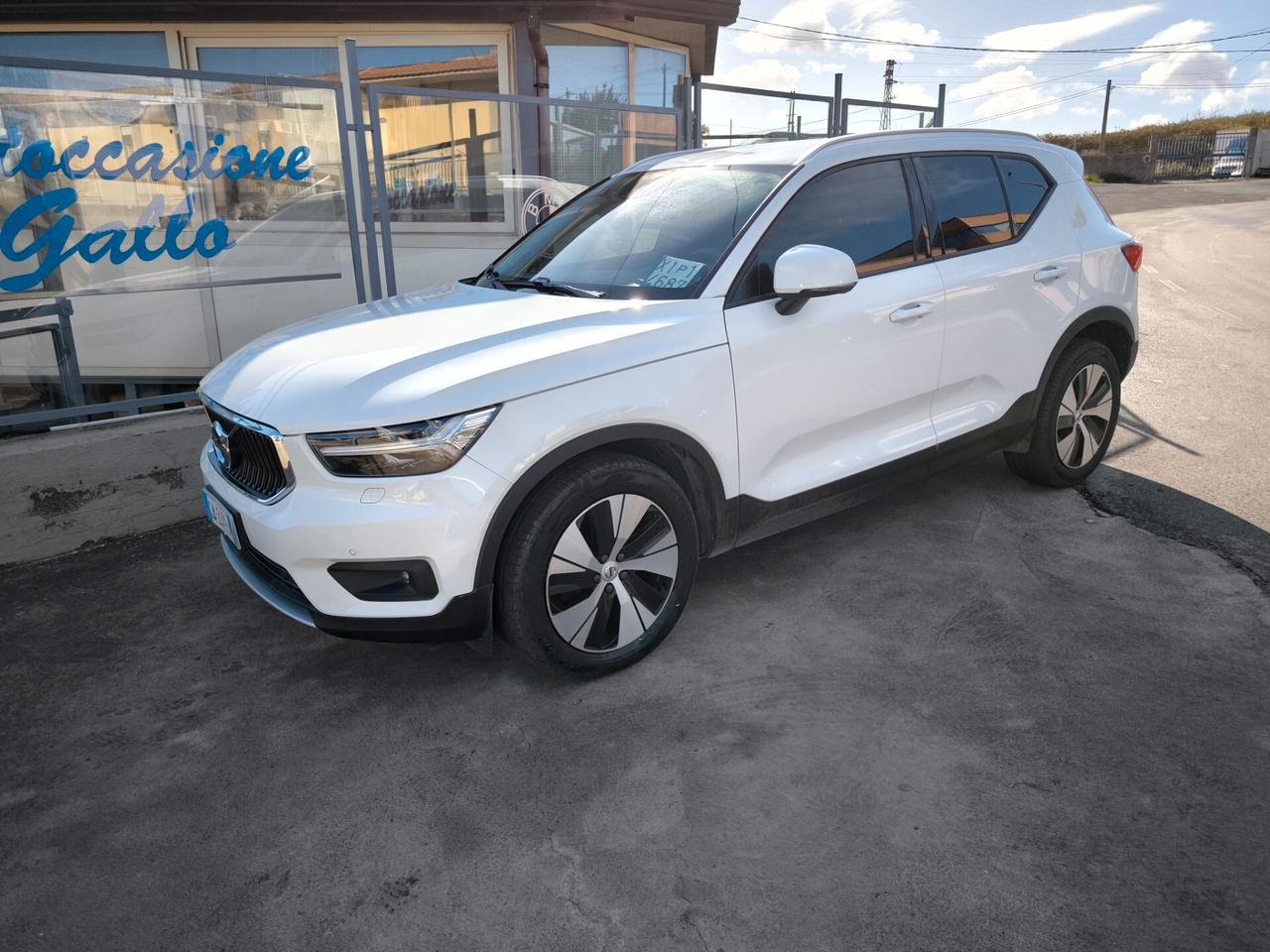 Volvo XC40 D3 Geartronic Momentum Pro