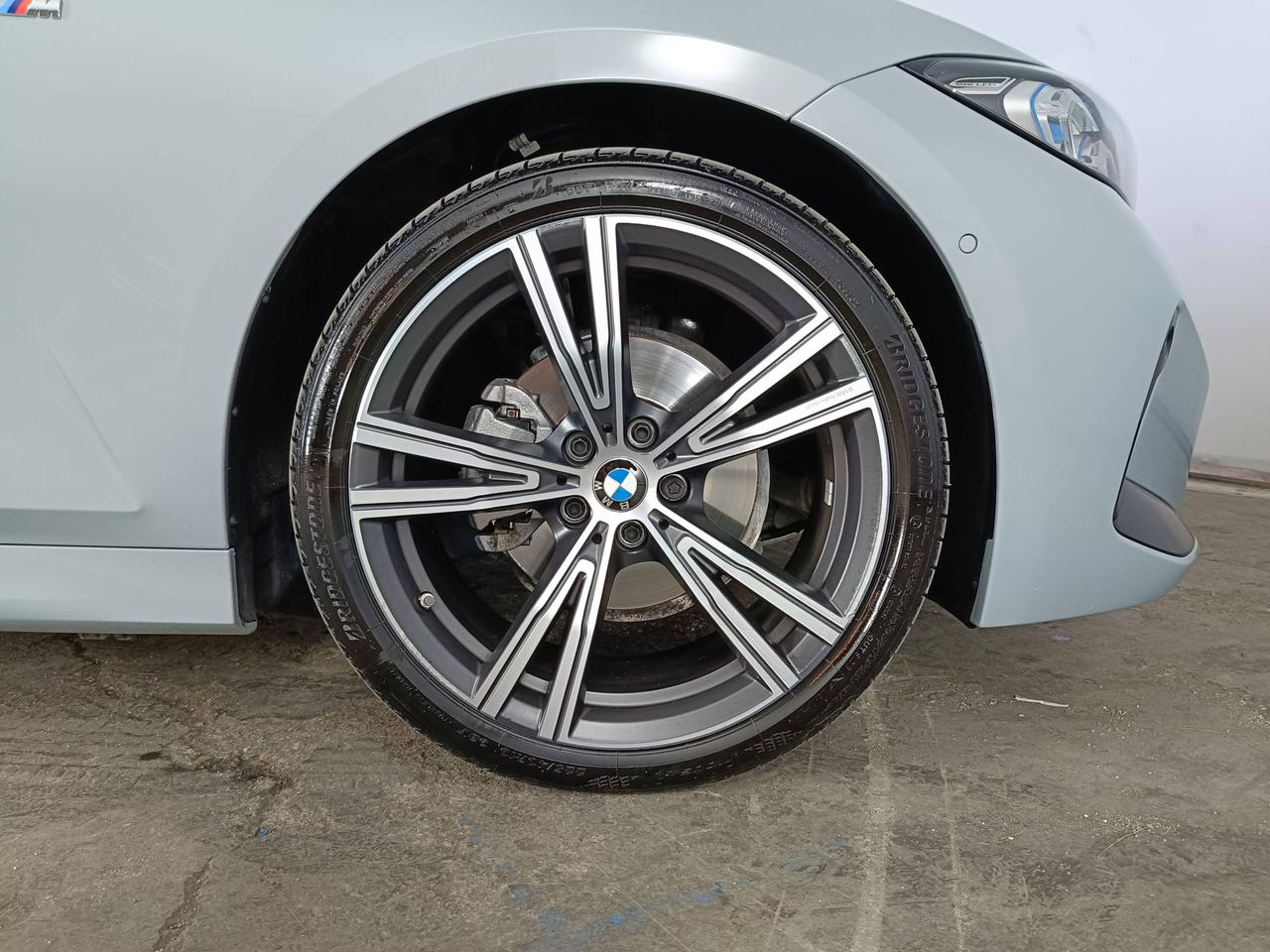 BMW 320d Touring mhev 48V xdrive Msport auto