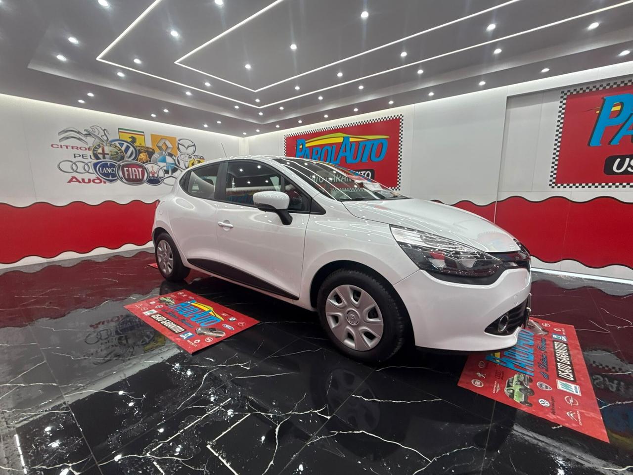 Renault Clio 1.2 75cv GPL Live - 2014