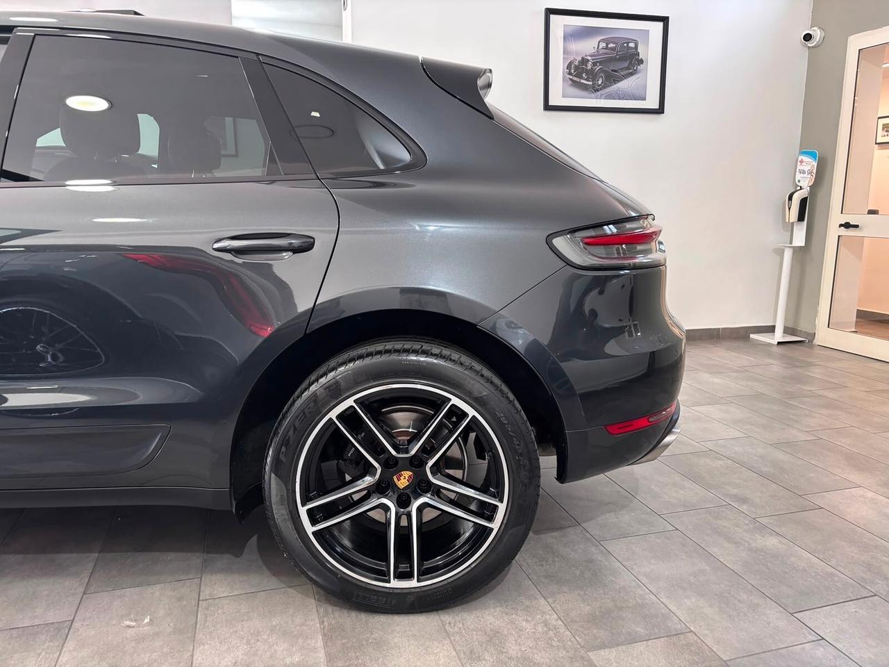 PORSCHE MACAN 2.0 TETTO-NAVI-360-BOSE
