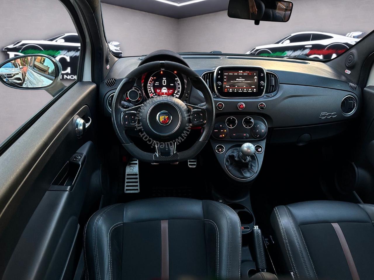 Abarth 695 1.4 Turbo T-Jet 180 CV 70° XENO NAVI SABELT UNIPRO