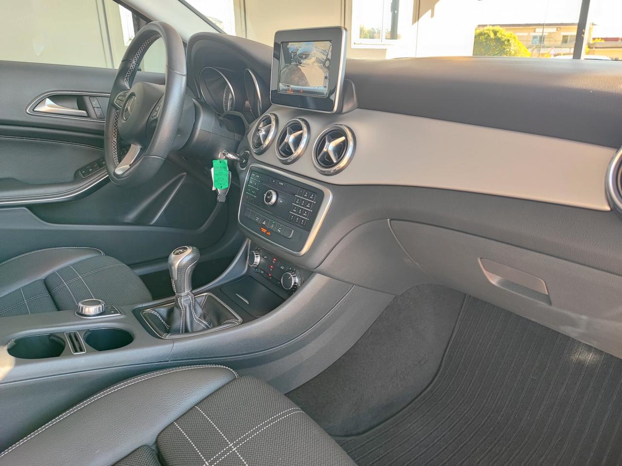 Mercedes-benz GLA 250 Premium