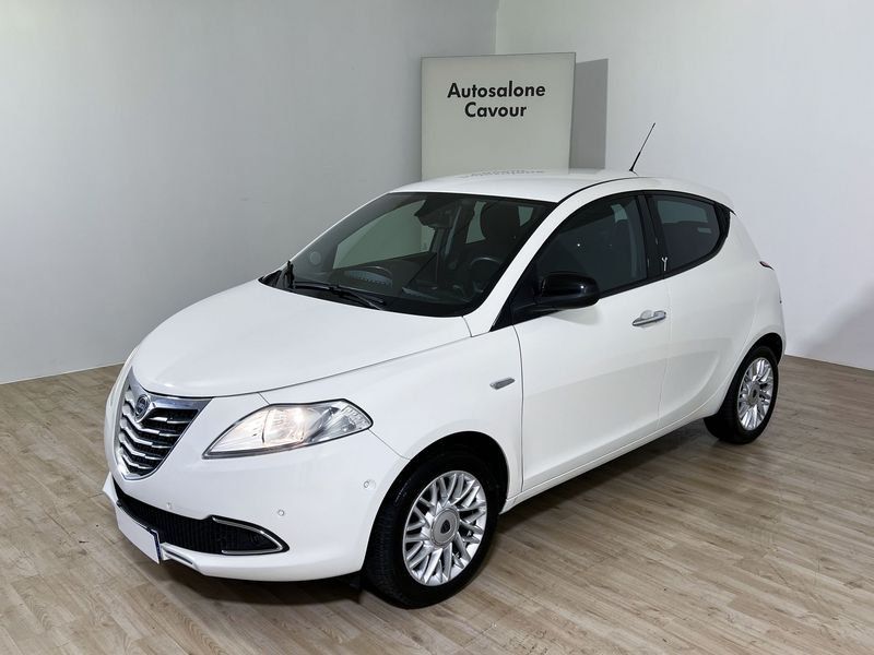 Lancia Ypsilon Ypsilon 1.2 69 CV 5 porte Platinum