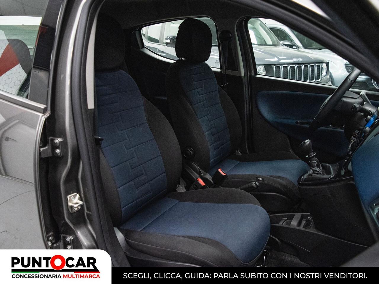 Lancia Ypsilon 1.0 FireFly 5 porte S&S Hybrid Platino
