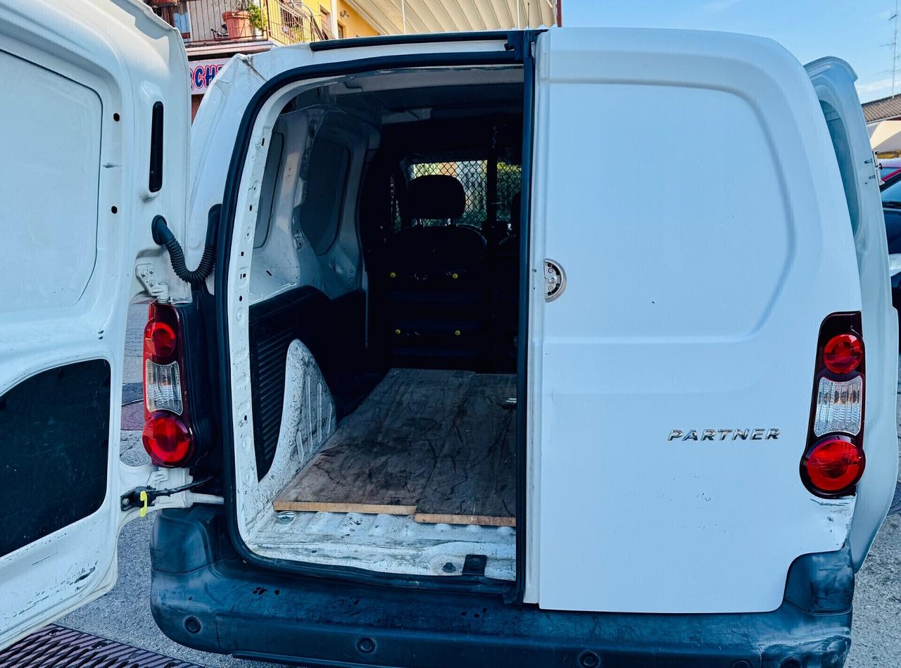 Peugeot Partner Tepee 1.6 HDi Autocarro 3 posti