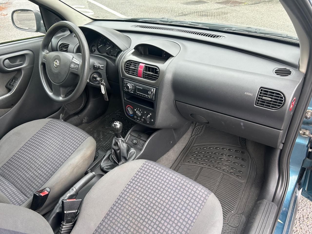 Opel Corsa 1.0i 12V cat 5 porte *Neo patentati *