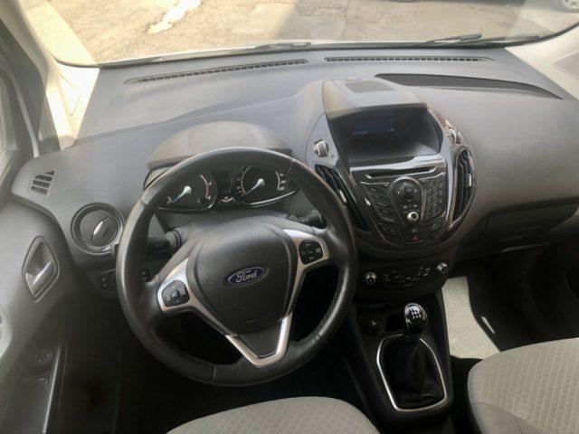 FORD Tourneo Courier 1.6 TDCI 95 CV Titanium