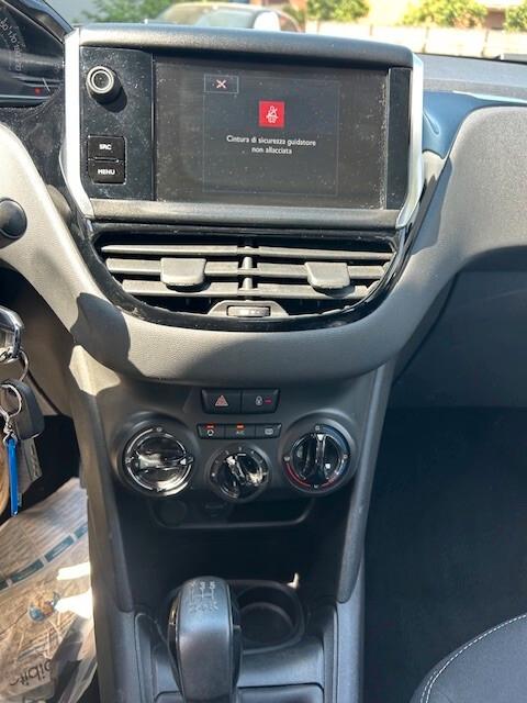 Peugeot 208 PureTech 82 3 porte Access