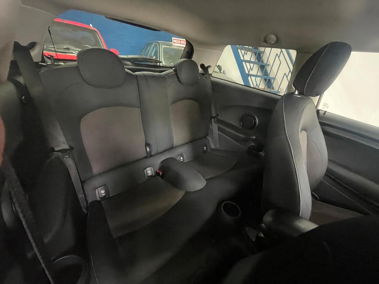 Mini 1.5 One D Business