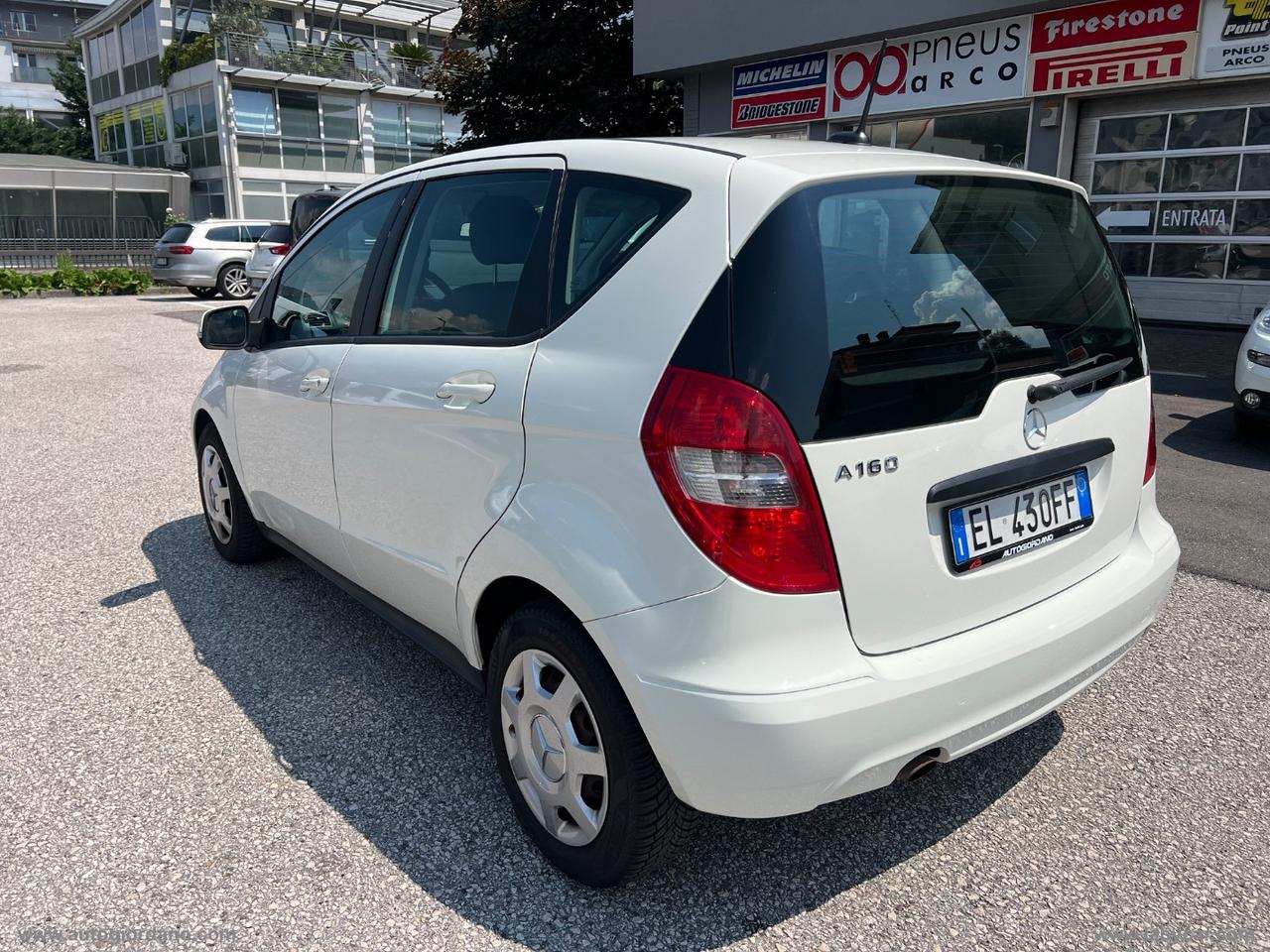 MERCEDES-BENZ A 160 BlueEFFICIENCY Premium