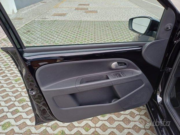Volkswagen Up! 1.0 TGI (metano/benzina) UP! Move