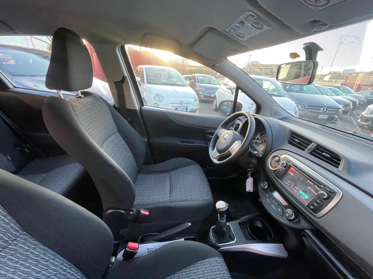 Toyota Yaris 1.4 D-4D 5 porte Lounge