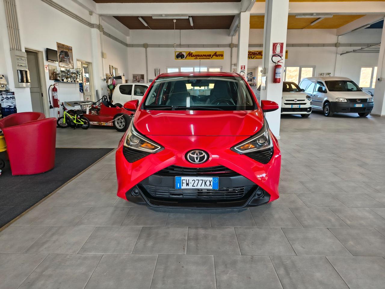 Toyota Aygo 1.0 VVT-i 72 CV 5 porte x-cool